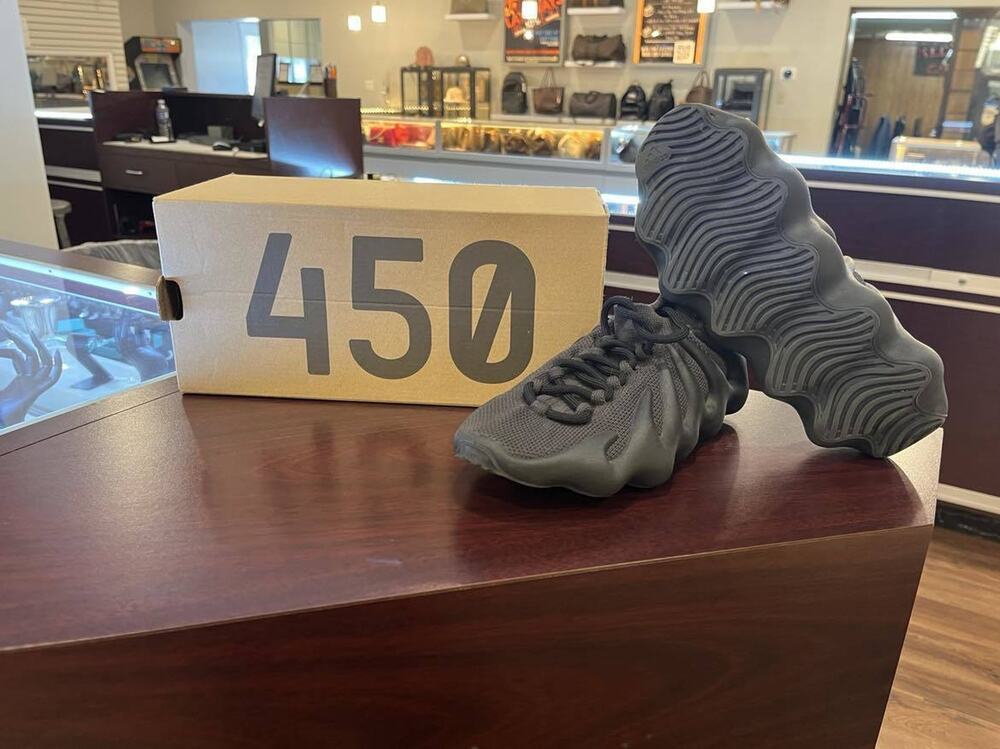 Adidas Yeezy 450 Cinder US Wmns Size 7 SPB SJ 323170